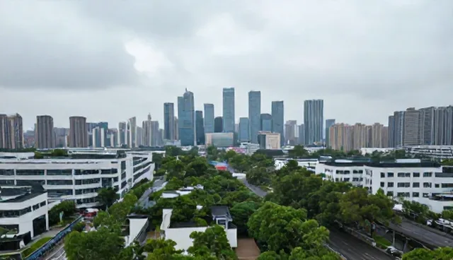 企业宣传片制作中品牌策略的常见误区与解决方向